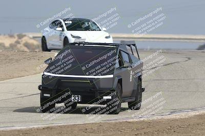 media/Oct-19-2025-Speed Ventures (Sun) [[a6e7fe67be]]/TC B/Session 2 (Outside Grapevine)/